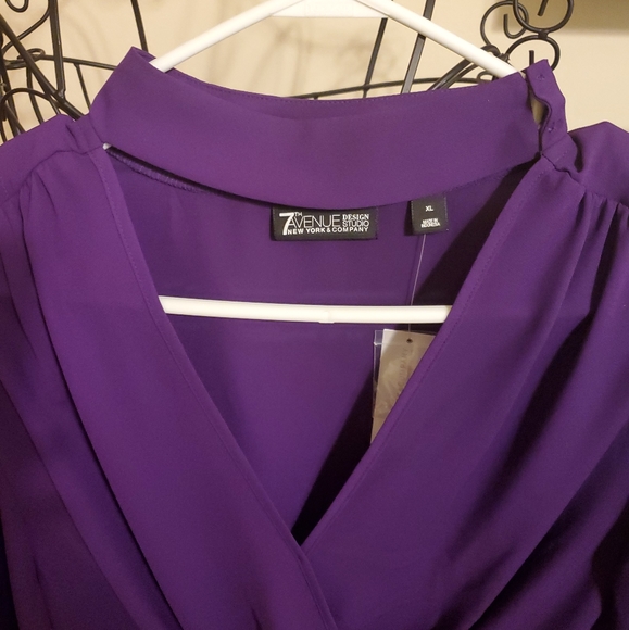 Tie Back wrap blouse - Picture 3 of 7